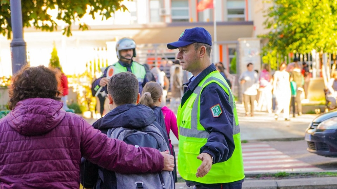 Nisja e vitit të ri shkollor, Policia prezanton masat e sigurisë për nxënësit